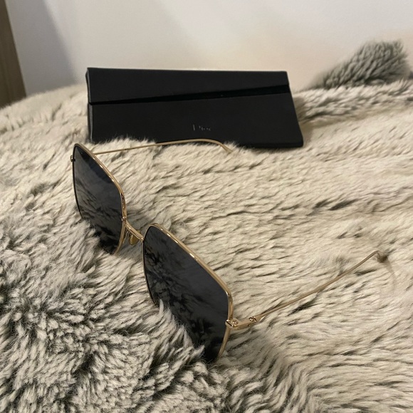 Authentic Dior Stellaire Sunglasses - Picture 7 of 14